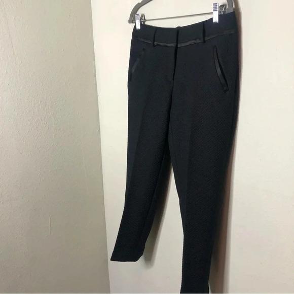 Loft Black Julie Pant 4 Petite - Picture 2 of 7